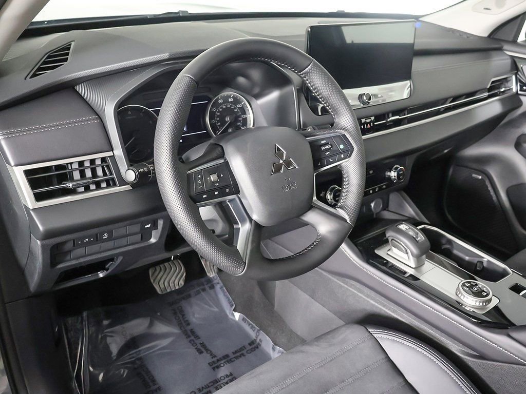 New 2026 Mitsubishi Outlander Trail Edition image 29