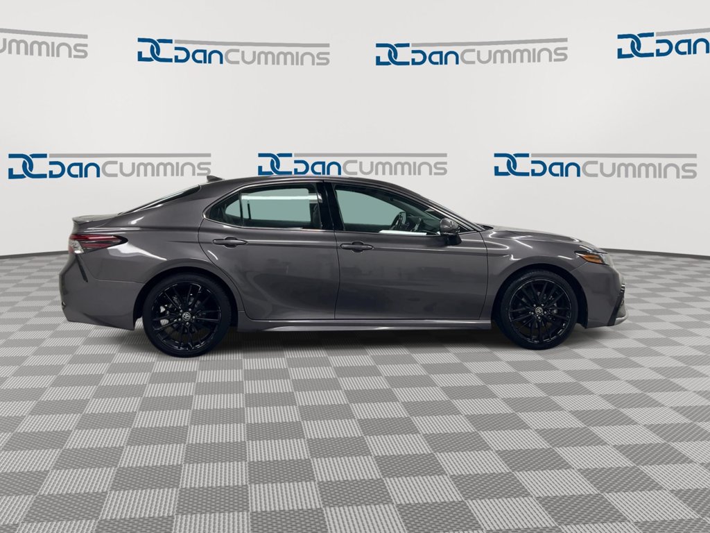 Used 2024 Toyota Camry XSE FWD image 9