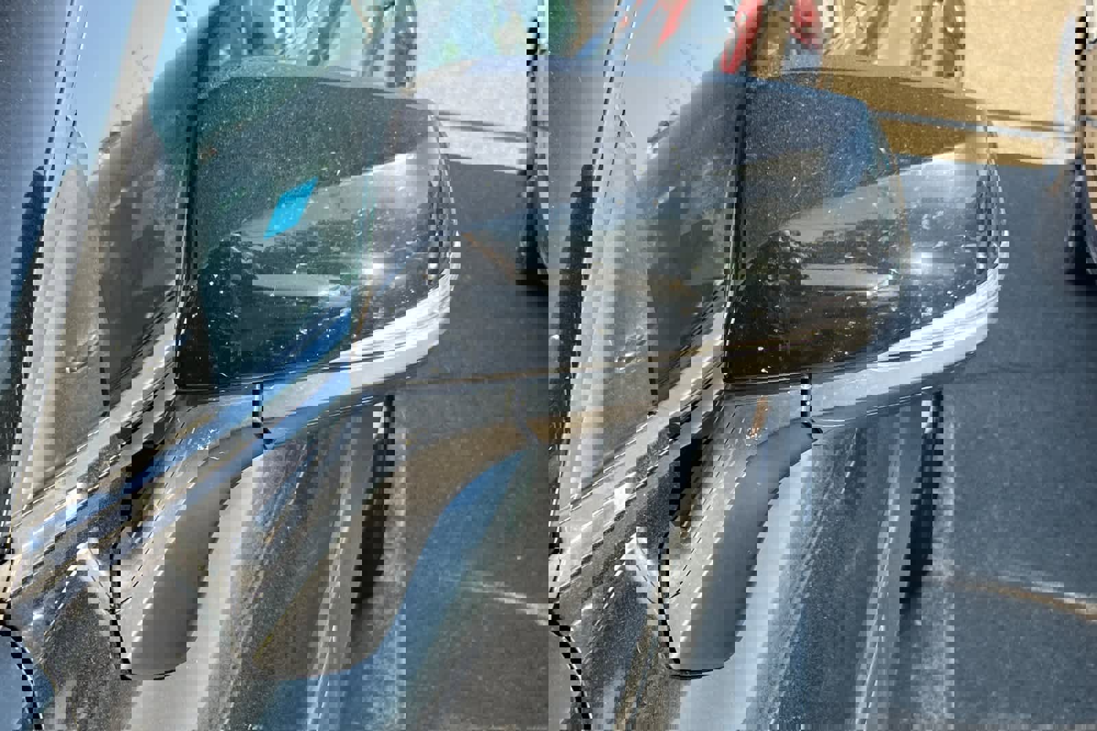 Used 2023 Toyota Highlander XLE image 9