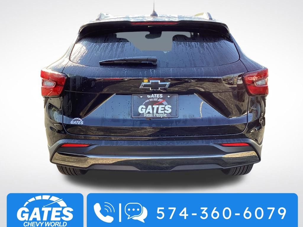 Used 2026 Chevrolet Trax ACTIV FWD image 8
