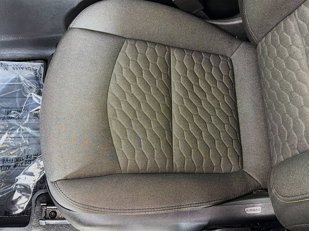 Used 2020 Chevrolet Equinox LT w/ Driver Convenience Package FWD image 22