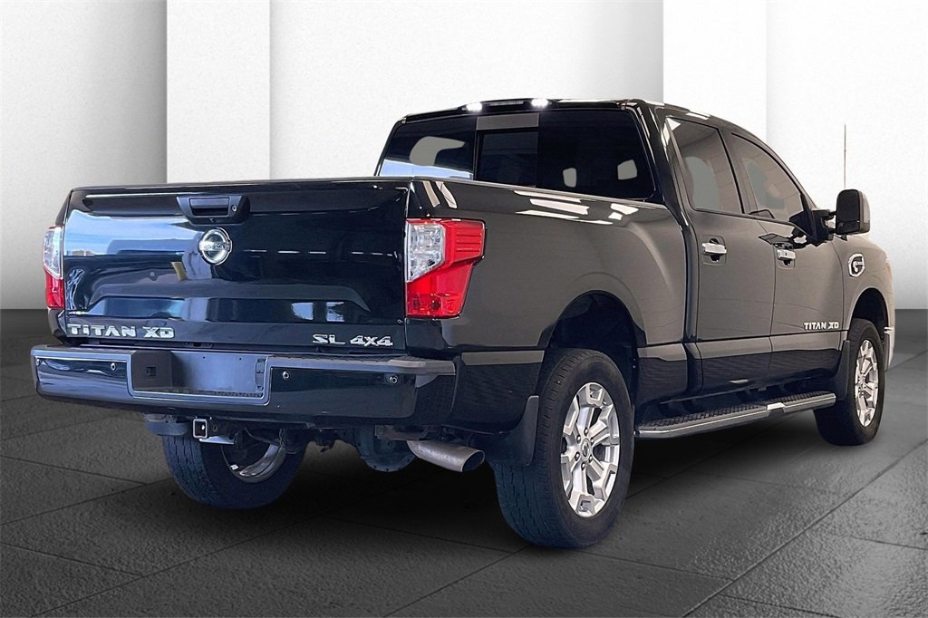 Used 2016 Nissan Titan SL image 12