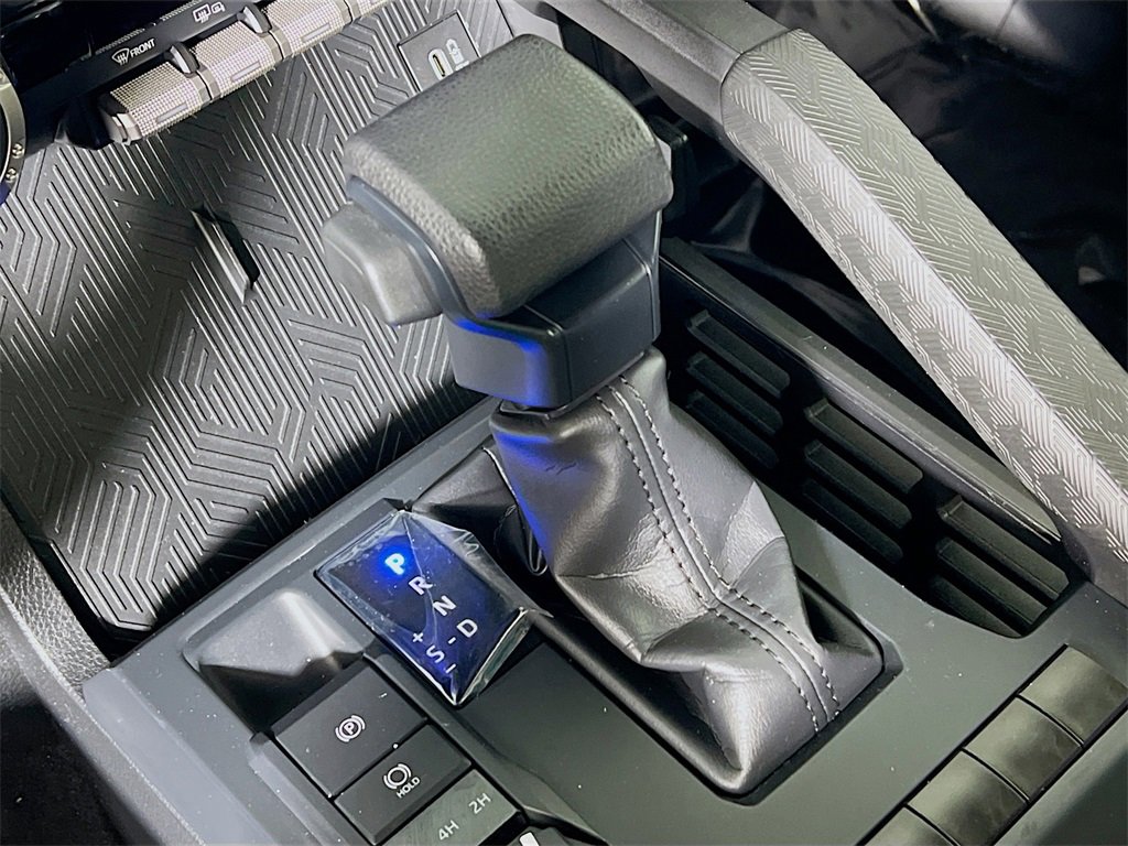 Certified 2024 Toyota Tacoma SR5 image 16
