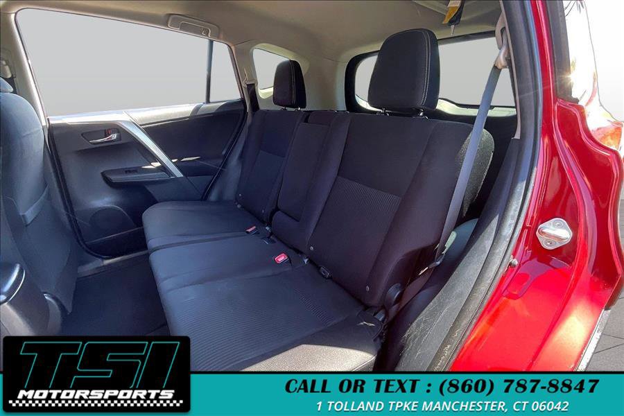 Used 2015 Toyota RAV4 XLE AWD/4WD image 25
