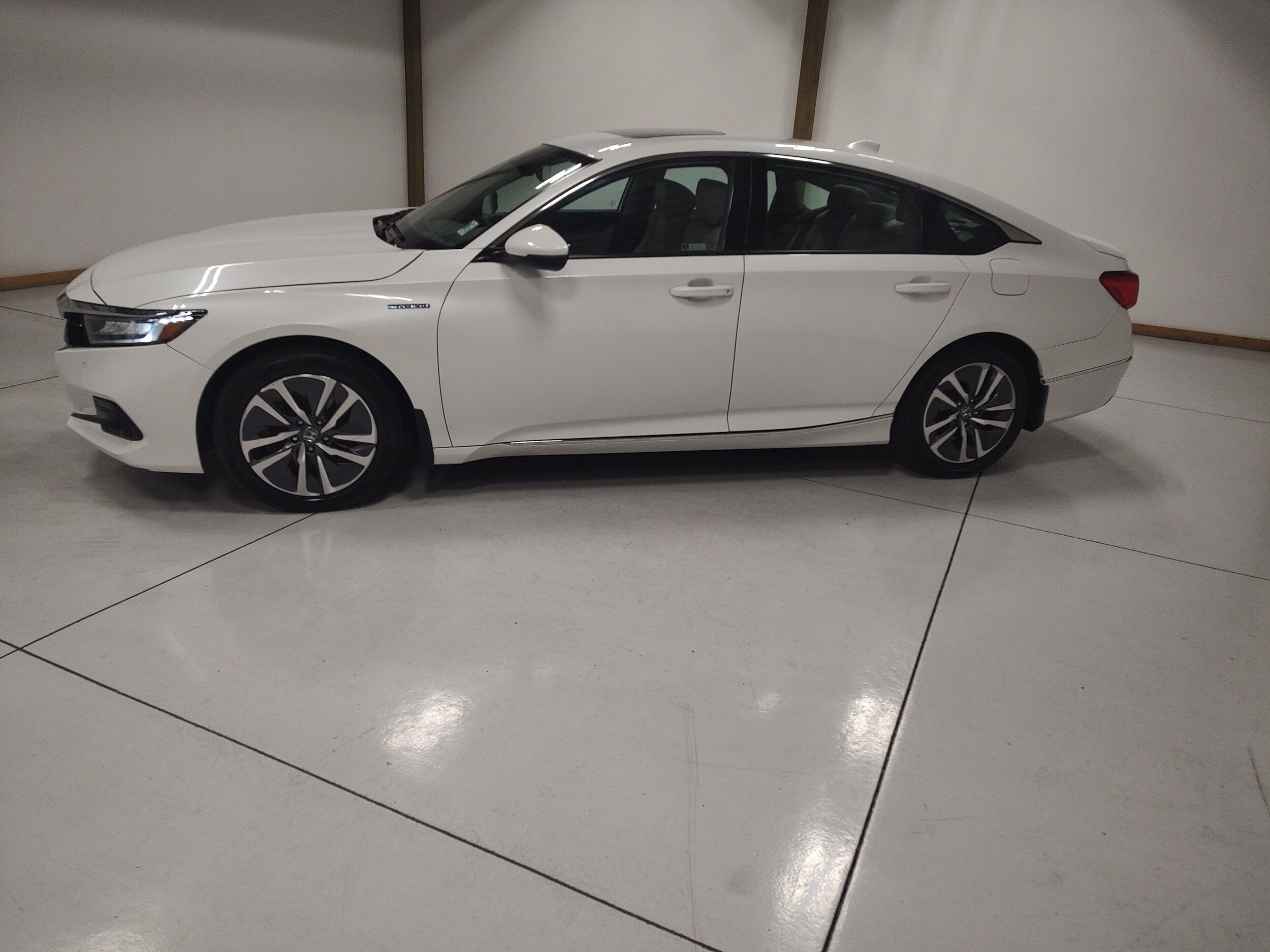 Used 2021 Honda Accord EX-L image 4