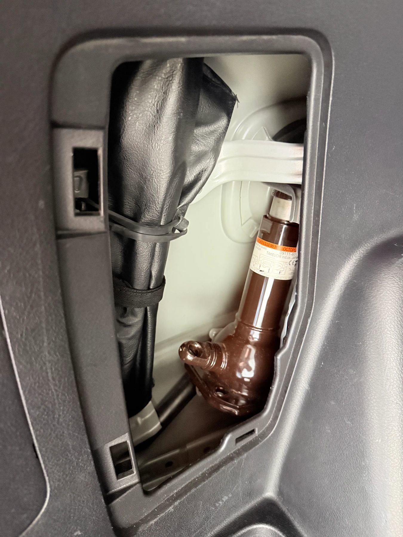 Used 2015 Toyota 4Runner Limited image 35