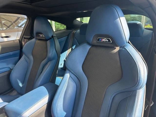 Used 2022 BMW M4 xDrive Competition w/ M Carbon Exterior Package AWD/4WD image 9