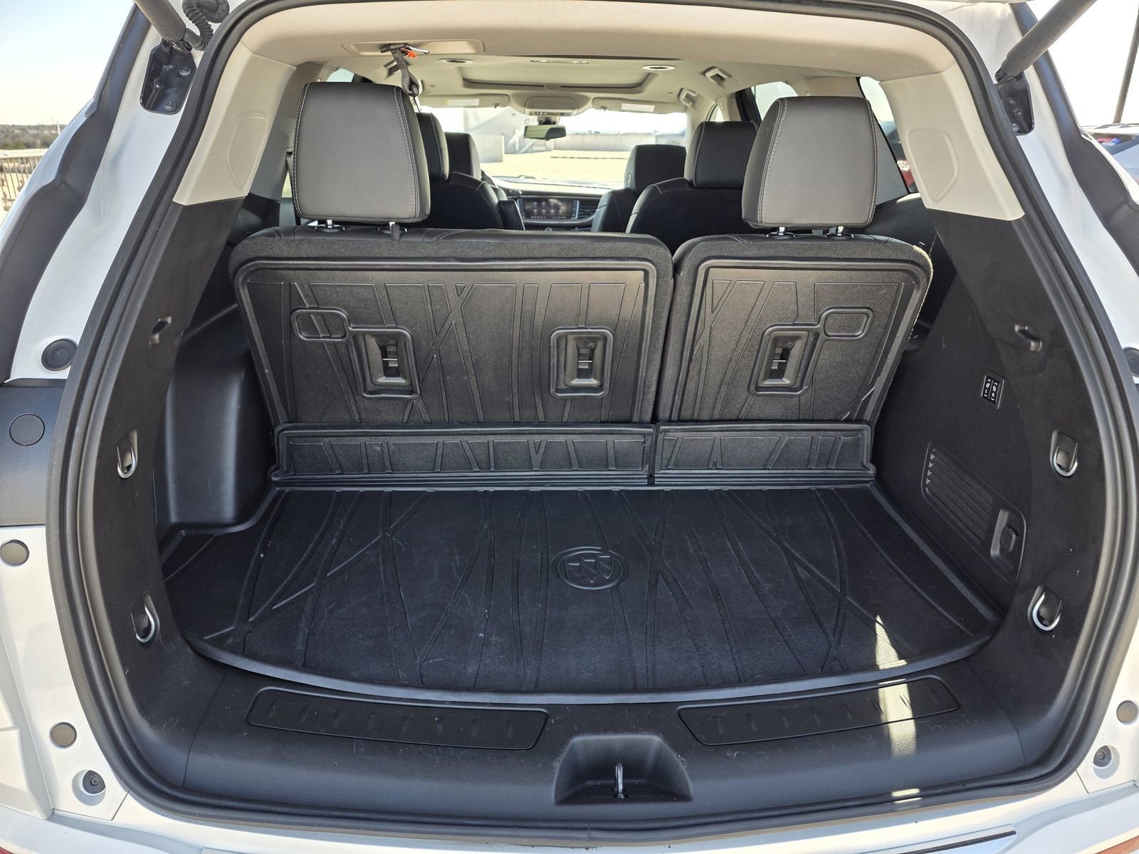 Used 2020 Buick Enclave Avenir w/ Avenir Technology Package image 20