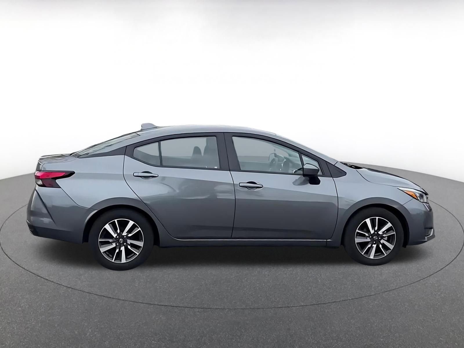 Used 2025 Nissan Versa SV FWD image 16
