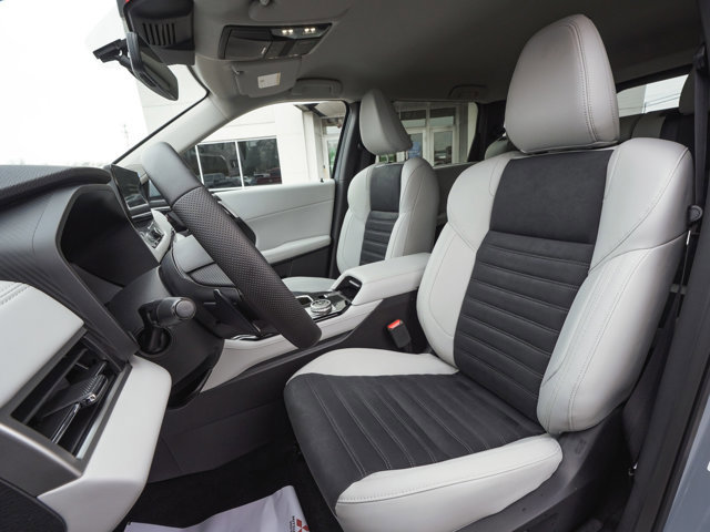 New 2026 Mitsubishi Outlander SE AWD/4WD image 33