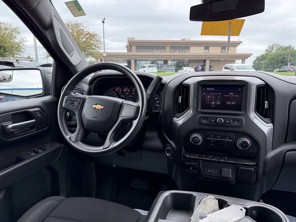 Used 2023 Chevrolet Silverado 1500 Custom AWD/4WD image 16