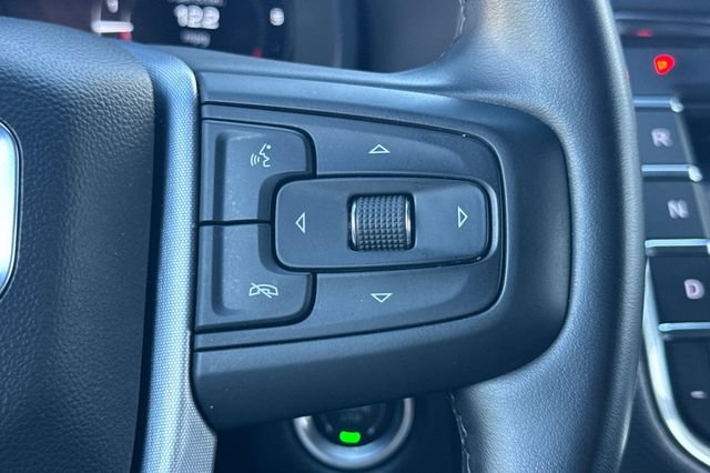 Used 2024 GMC Yukon SLT AWD/4WD image 38