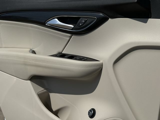 Certified 2022 Buick Envision Preferred FWD image 24