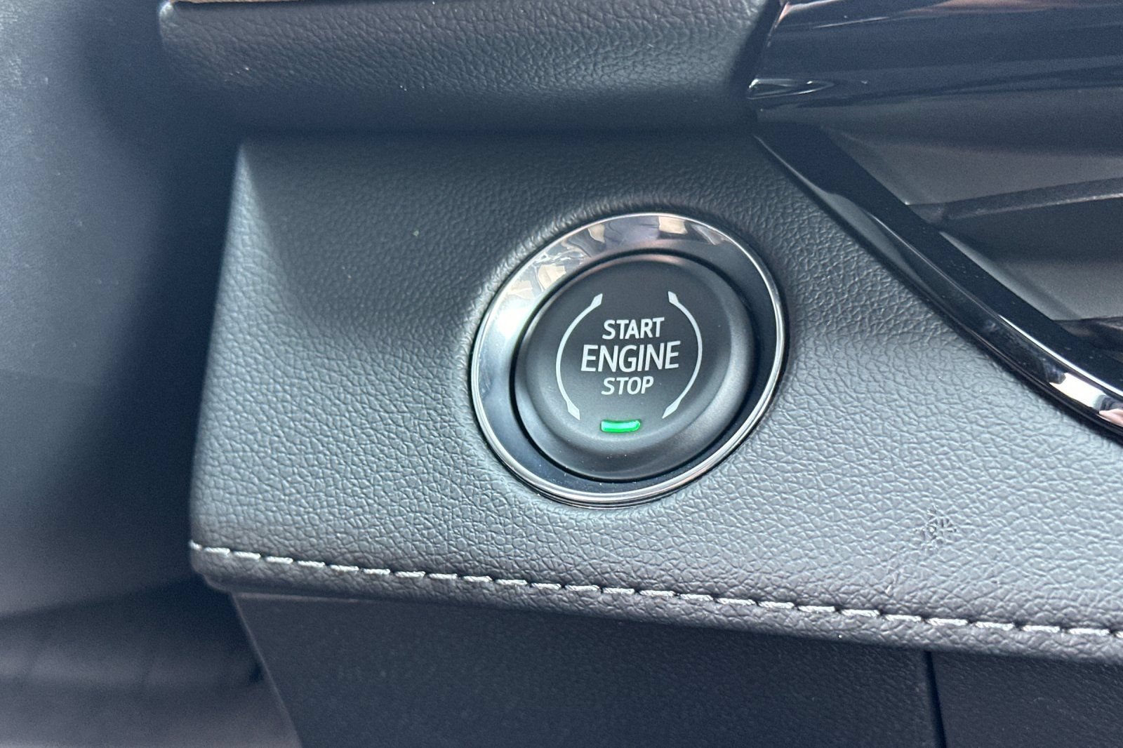 New 2026 Buick Enclave Preferred w/ Power Package FWD image 21