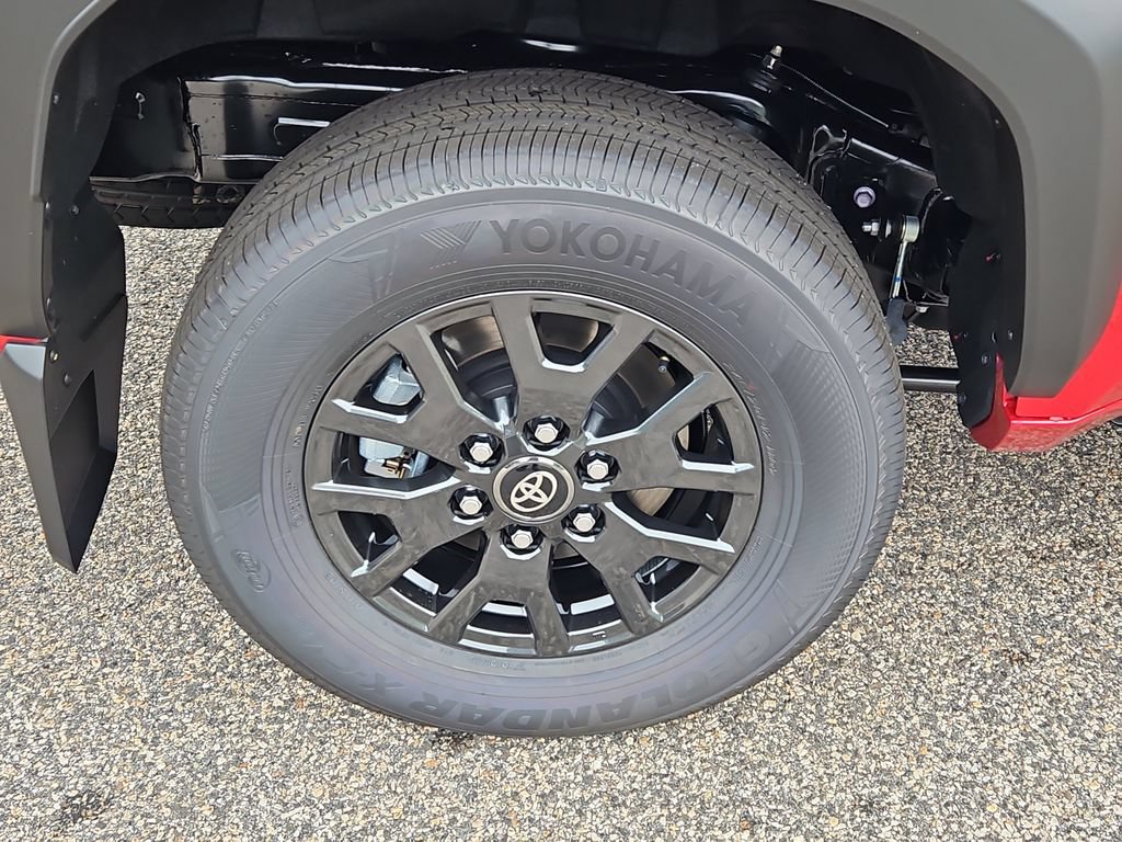 New 2026 Toyota 4Runner SR5 AWD/4WD image 17