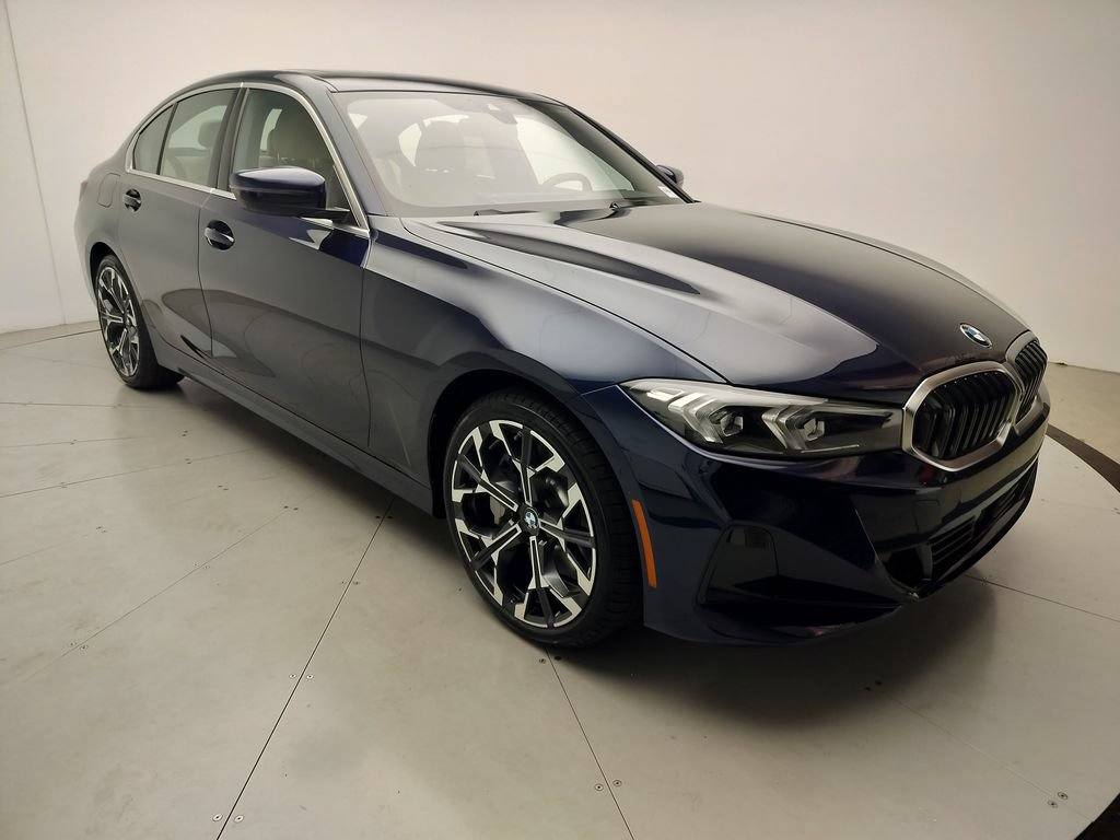 New 2026 BMW 330i Sedan w/ Convenience Package RWD image 2