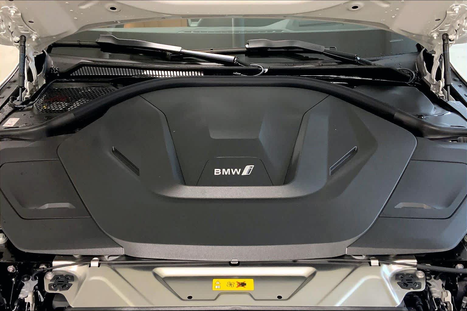 New 2026 BMW i4 xDrive40i w/ Premium Package AWD/4WD image 16