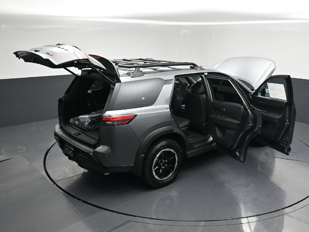 New 2026 Nissan Pathfinder Rock Creek w/ Rock Creek Premium Package AWD/4WD image 33