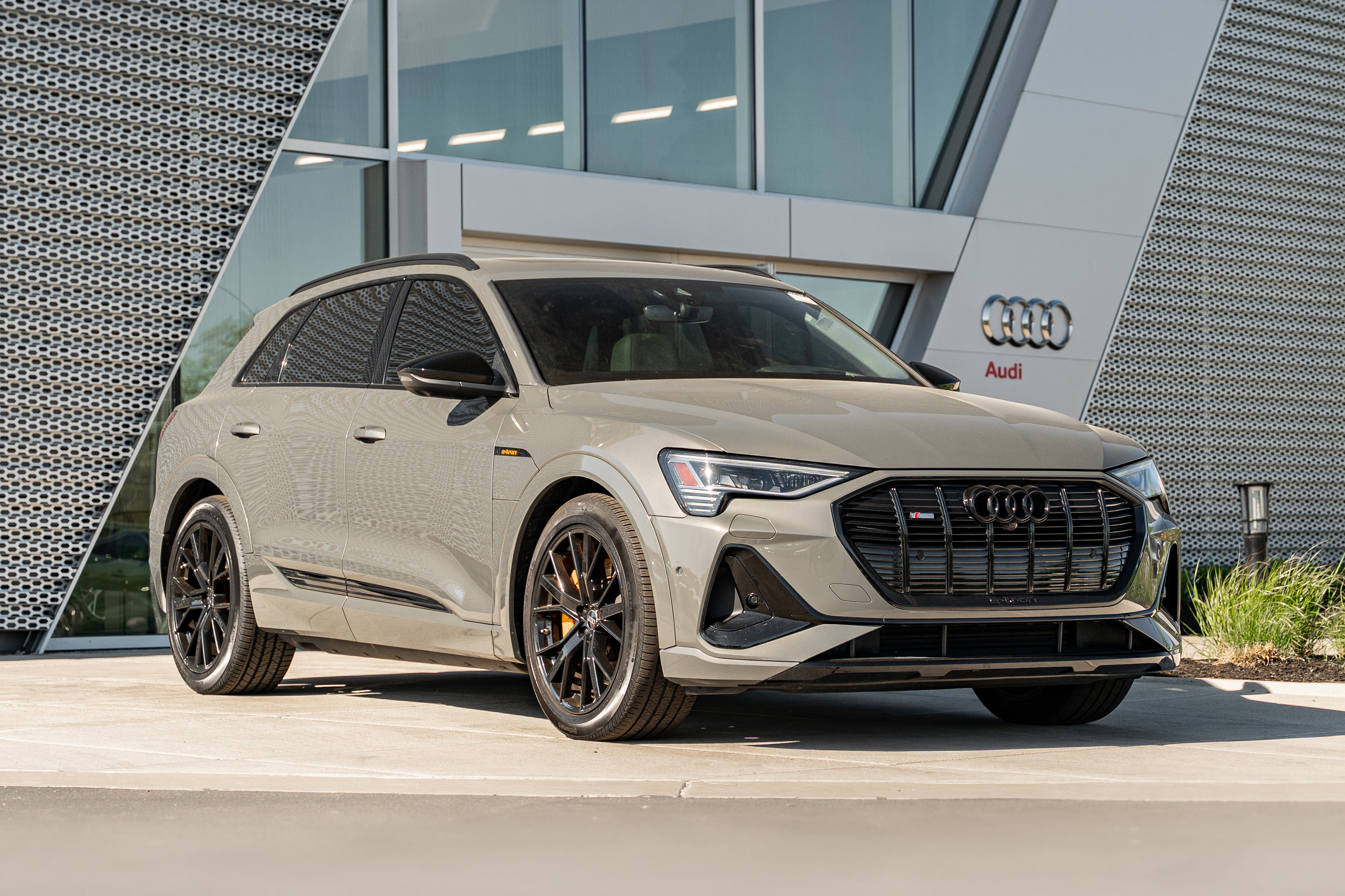 Certified 2023 Audi e-tron Chronos w/ Chronos Package