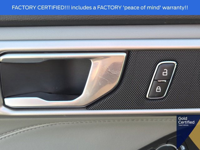 Used 2024 Ford Explorer XLT w/ Equipment Group 202A AWD/4WD image 22