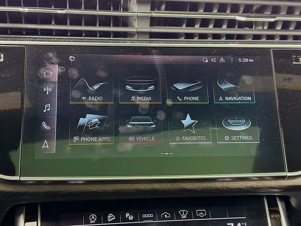 Used 2023 Audi Q8 Prestige image 16