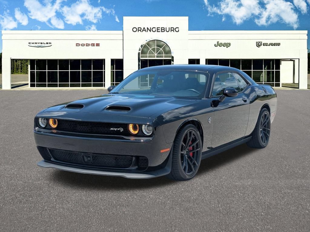Used 2023 Dodge Challenger SRT Hellcat w/ Driver Convenience Group RWD image 3