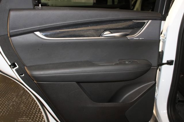 Certified 2023 Cadillac XT5 Premium Luxury AWD/4WD image 25
