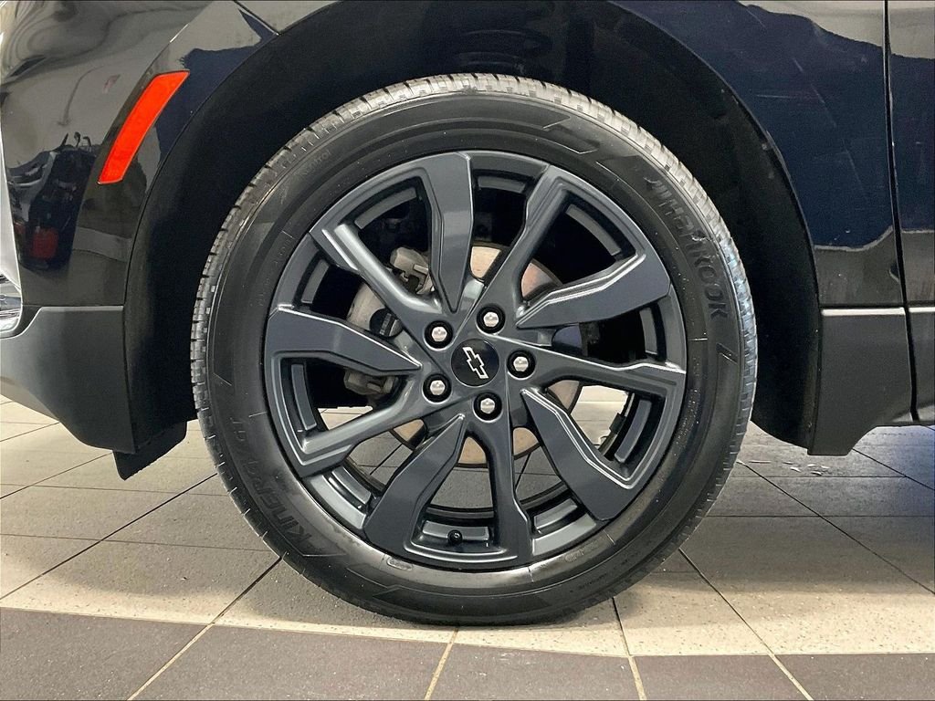 Used 2023 Chevrolet Equinox RS AWD/4WD image 7