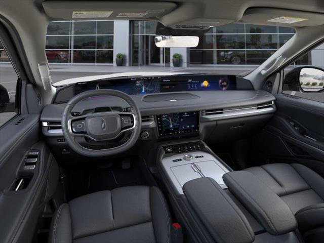 New 2026 Lincoln Navigator L Reserve AWD/4WD image 9