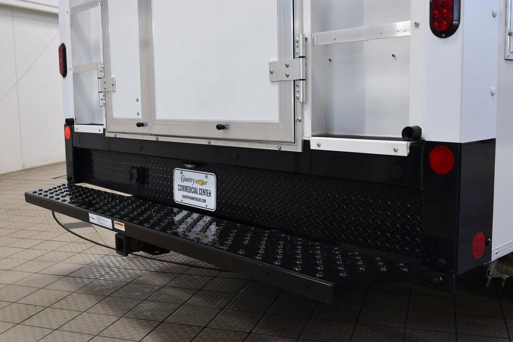 New 2026 Chevrolet Express 3500 w/ Power Convenience Package RWD image 12