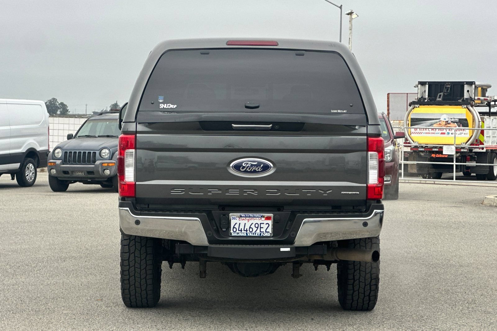 Used 2017 Ford F250 Lariat w/ Lariat Value Package AWD/4WD image 5