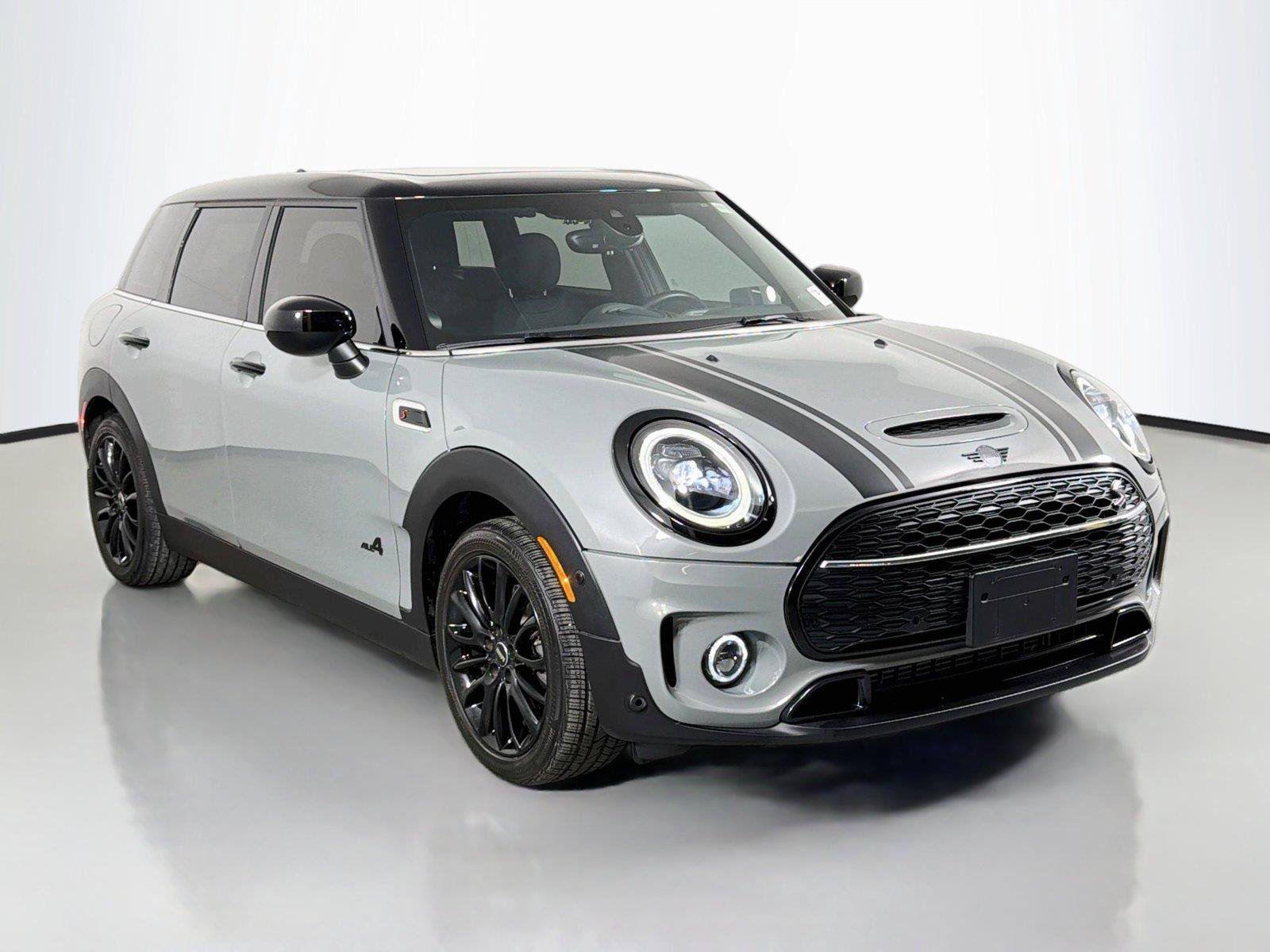 Used 2023 MINI Cooper Clubman S AWD/4WD image 3