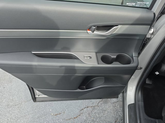 Used 2025 Hyundai Palisade SEL FWD image 11