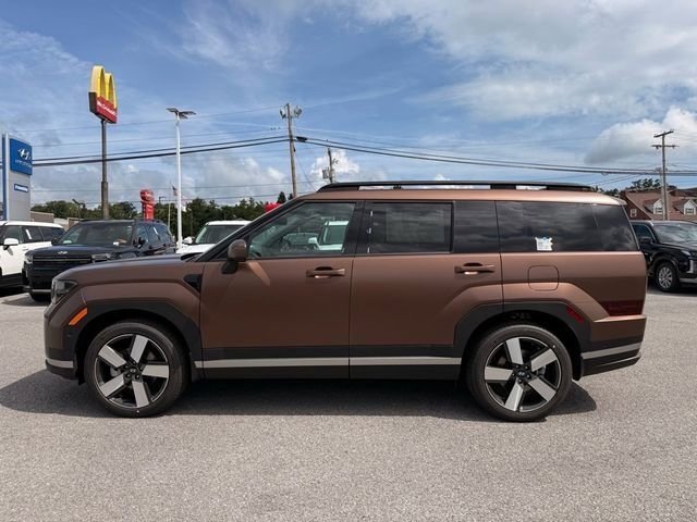 Used 2025 Hyundai Santa Fe Limited AWD/4WD image 4