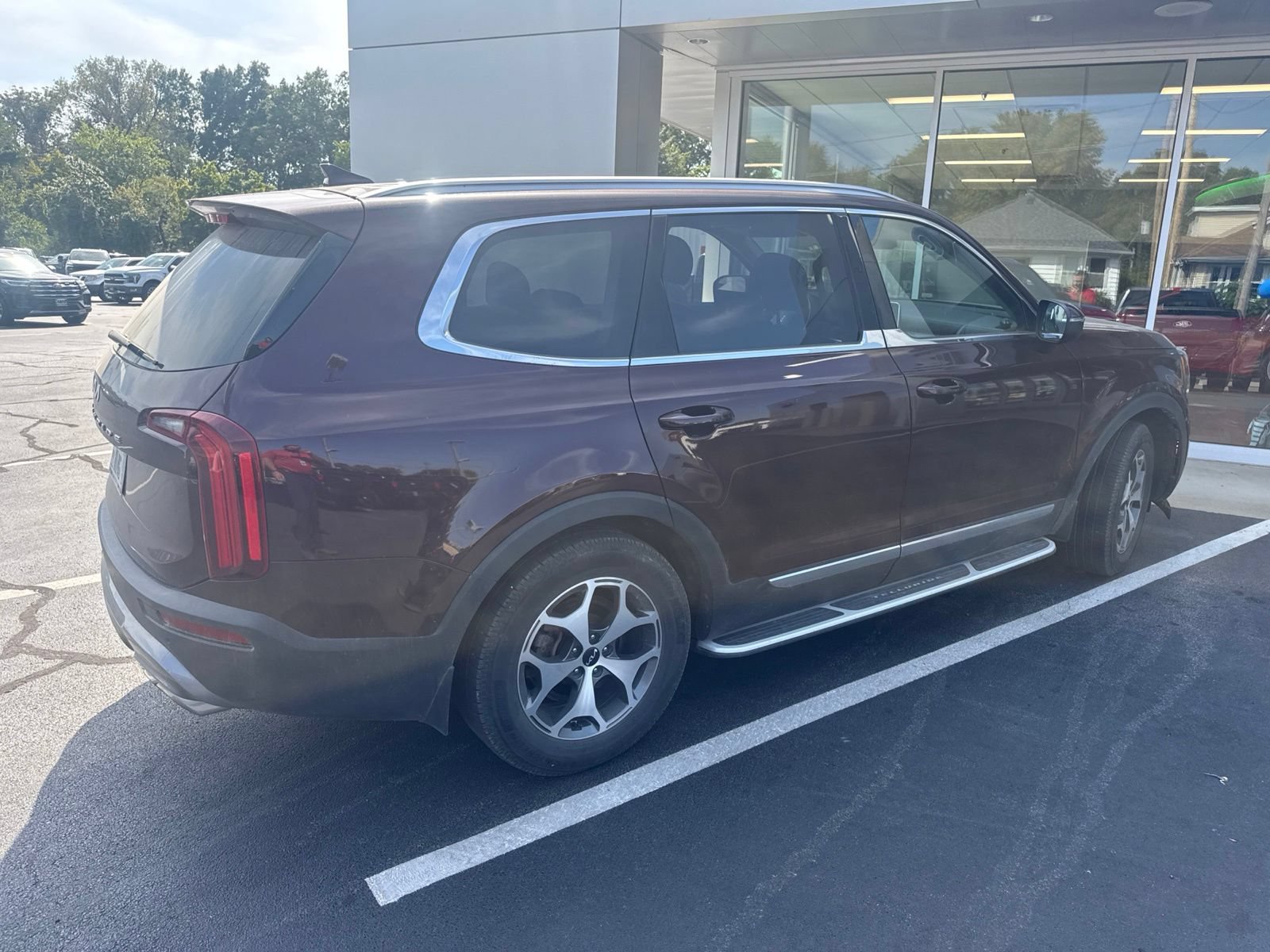 Used 2022 Kia Telluride EX w/ Towing Package AWD/4WD image 6