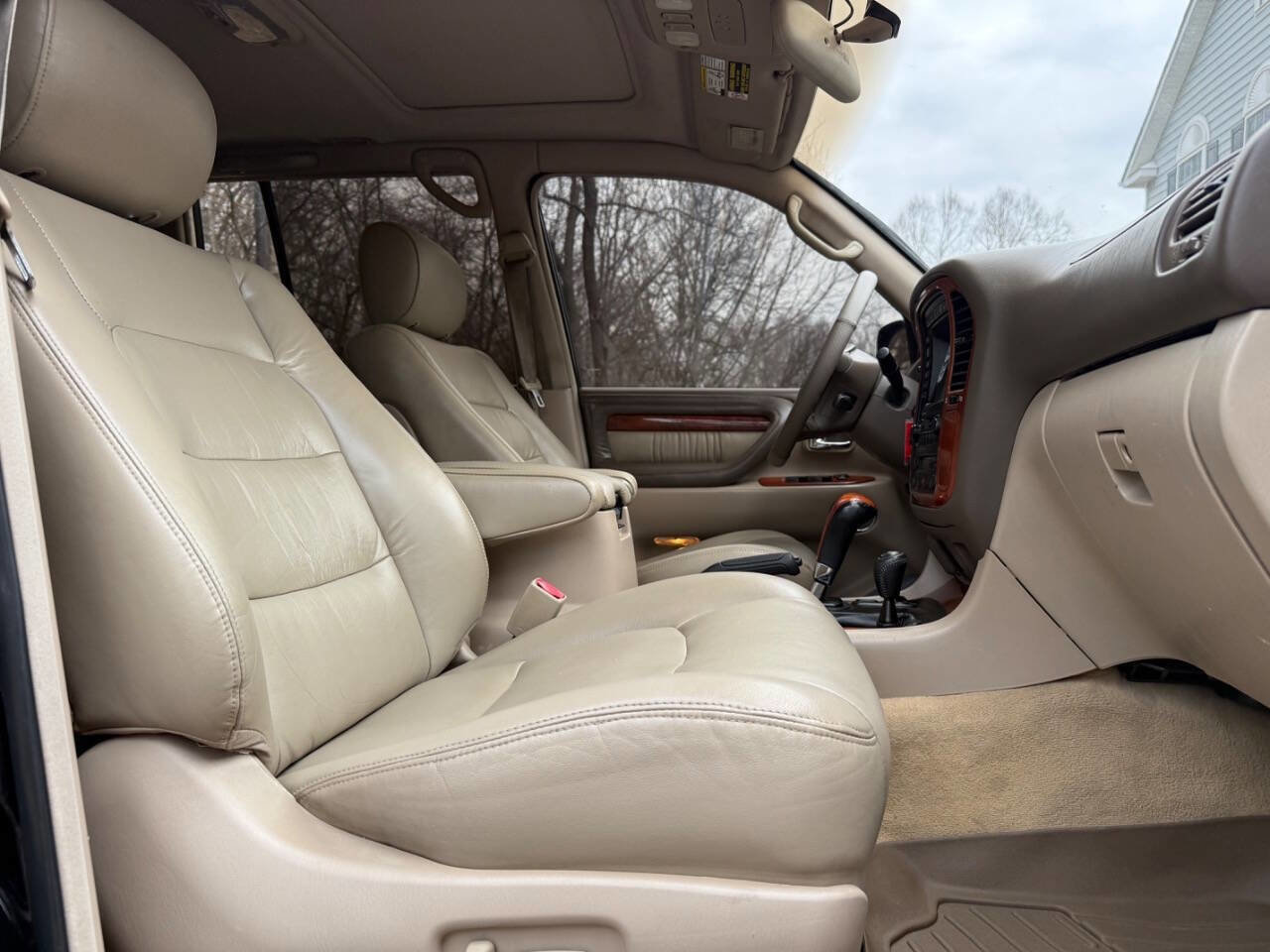 Used 2002 Lexus LX 470 Base 4WD 4dr SUV image 94