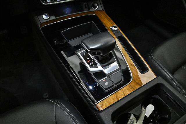 Used 2022 Audi Q5 2.0T Premium image 12