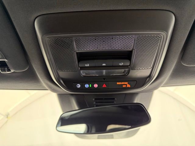 New 2026 Chevrolet Equinox EV LT FWD image 36