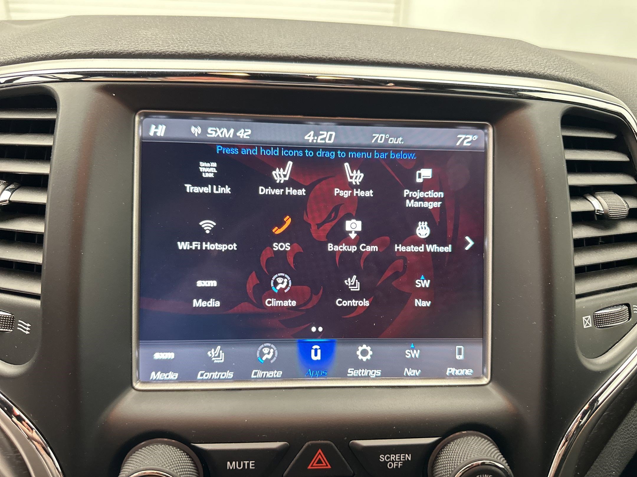 Used 2018 Jeep Grand Cherokee Altitude image 22