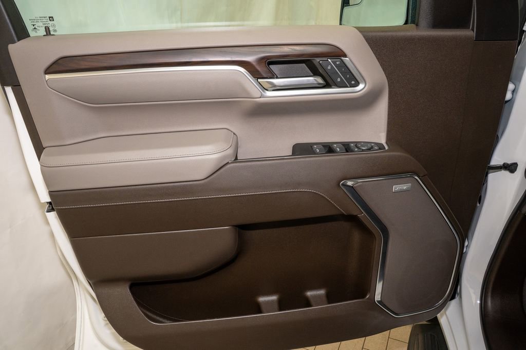 Used 2022 GMC Sierra 1500 SLT w/ SLT Convenience Package image 11