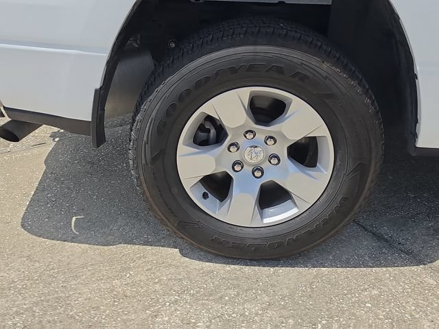 Used 2022 RAM 1500 Big Horn AWD/4WD image 5
