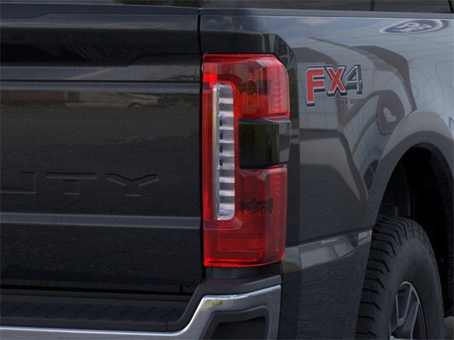 New 2026 Ford F250 Lariat w/ FX4 Off-Road Package image 65