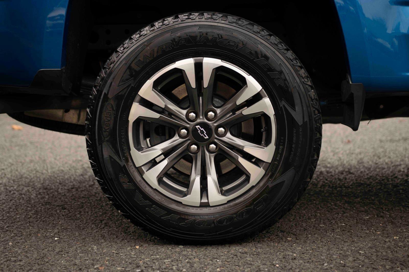 Used 2022 Chevrolet Colorado Z71 w/ Safety Package image 25