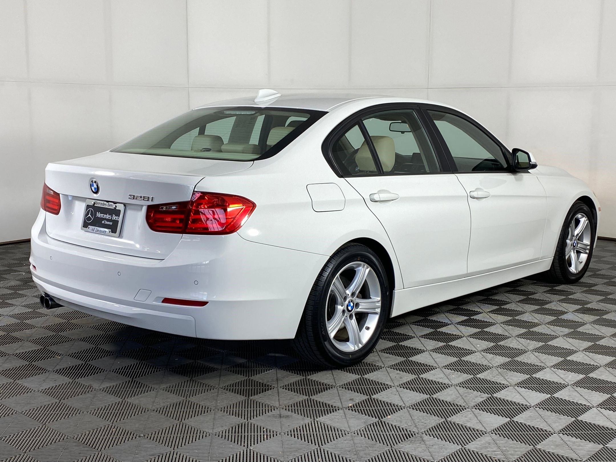 Used 2014 BMW 328i Sedan image 8