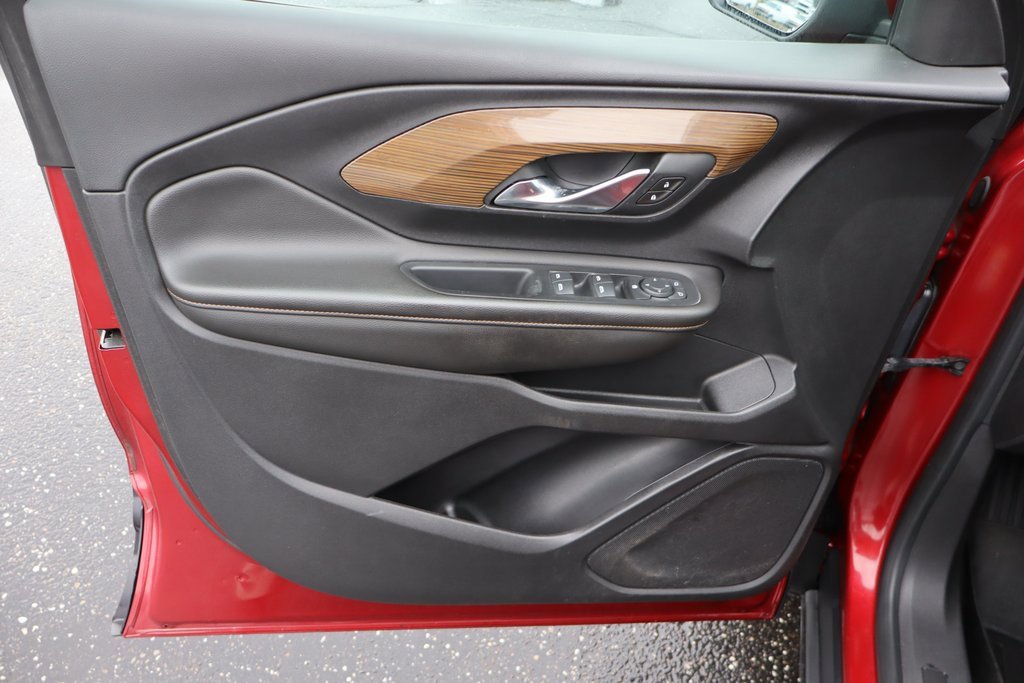 Used 2020 GMC Terrain SLE w/ Driver Convenience Package image 22