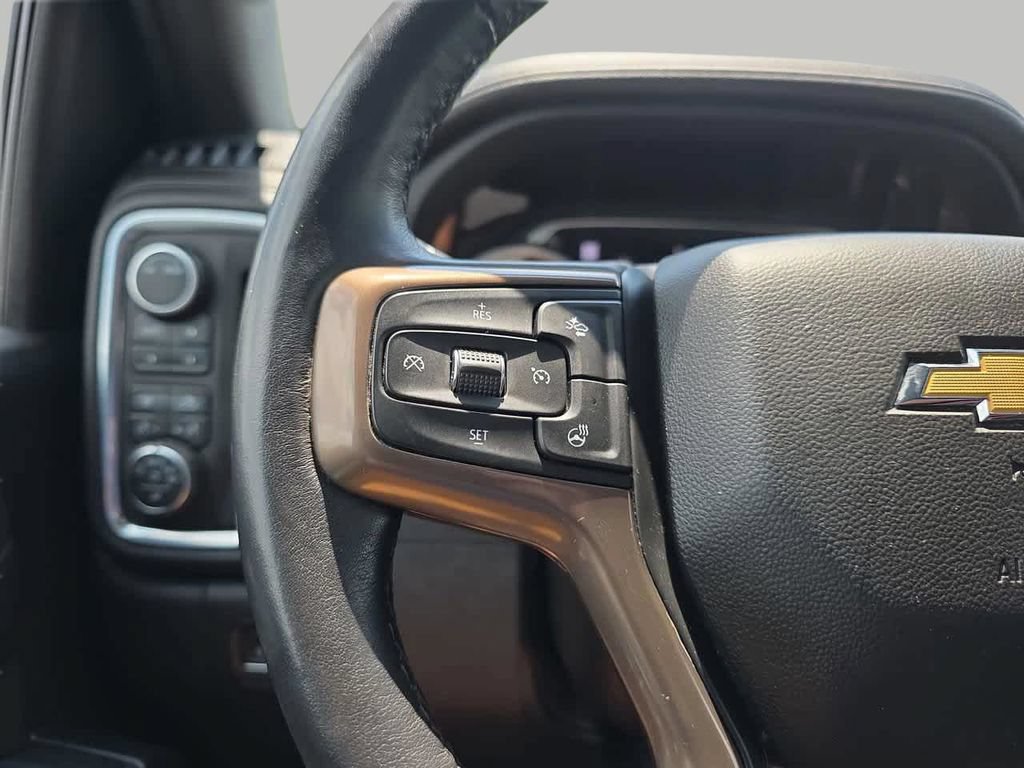 Used 2023 Chevrolet Silverado 2500 High Country w/ Z71 Off-Road Package AWD/4WD image 27