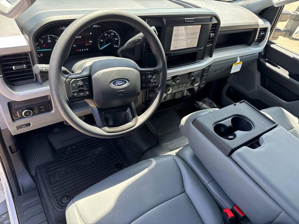 New 2025 Ford F350 XL w/ XL Chrome Package image 7