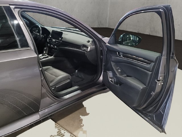 Used 2020 Honda Accord Sport image 17