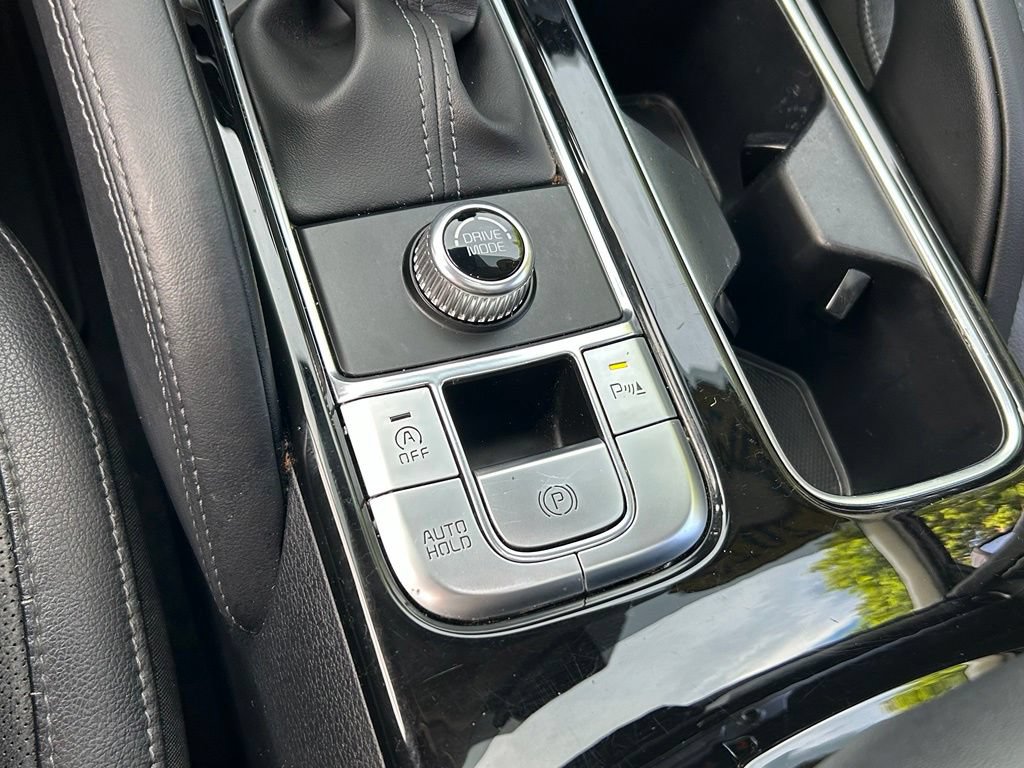 Used 2023 Kia Telluride EX w/ EX Captain's Chair Package FWD image 31