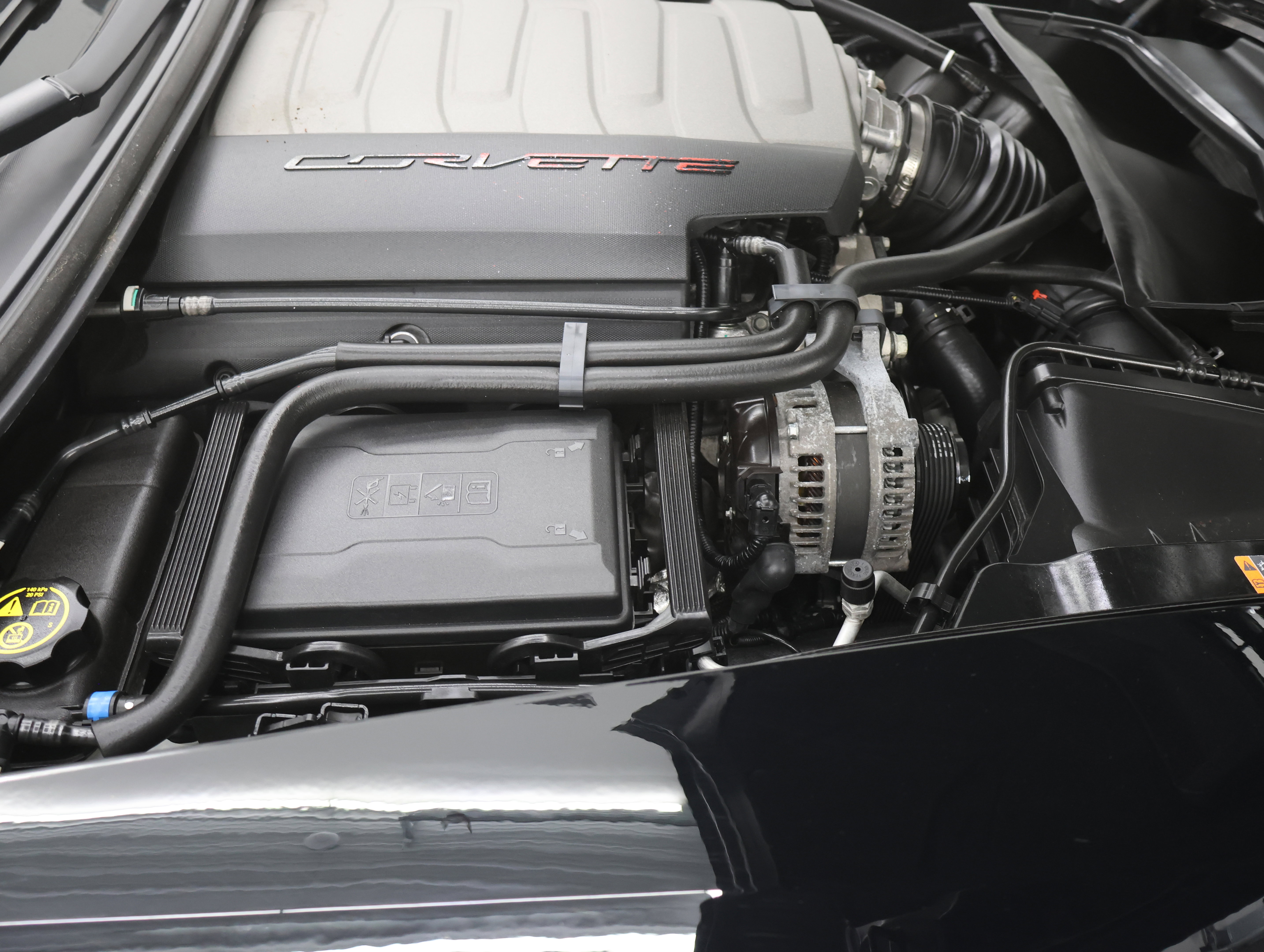 Used 2014 Chevrolet Corvette Stingray Coupe image 17